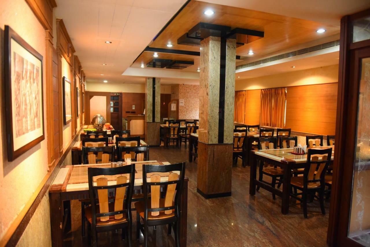 Chendhoor Residency Hotel Tiruchirappalli ภายนอก รูปภาพ