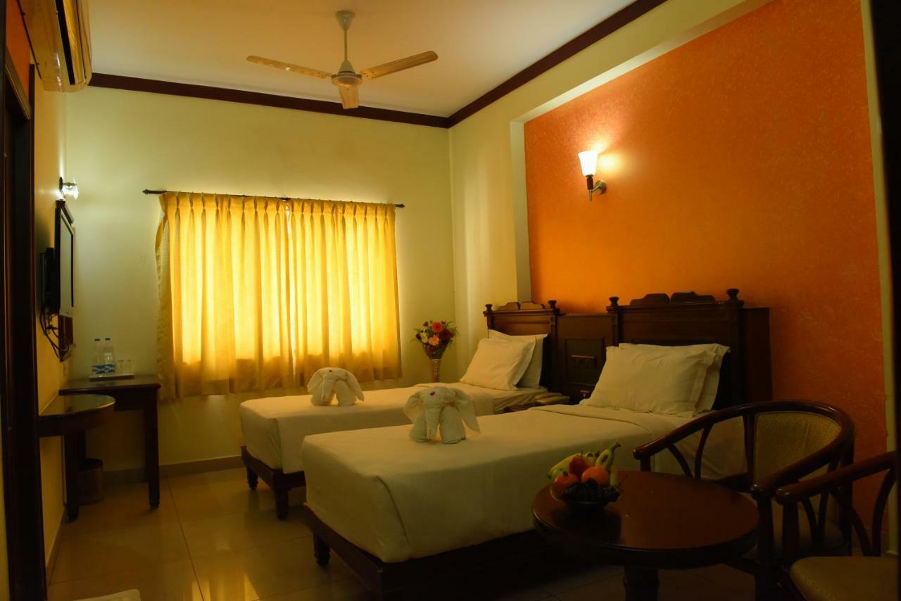 Chendhoor Residency Hotel Tiruchirappalli ภายนอก รูปภาพ