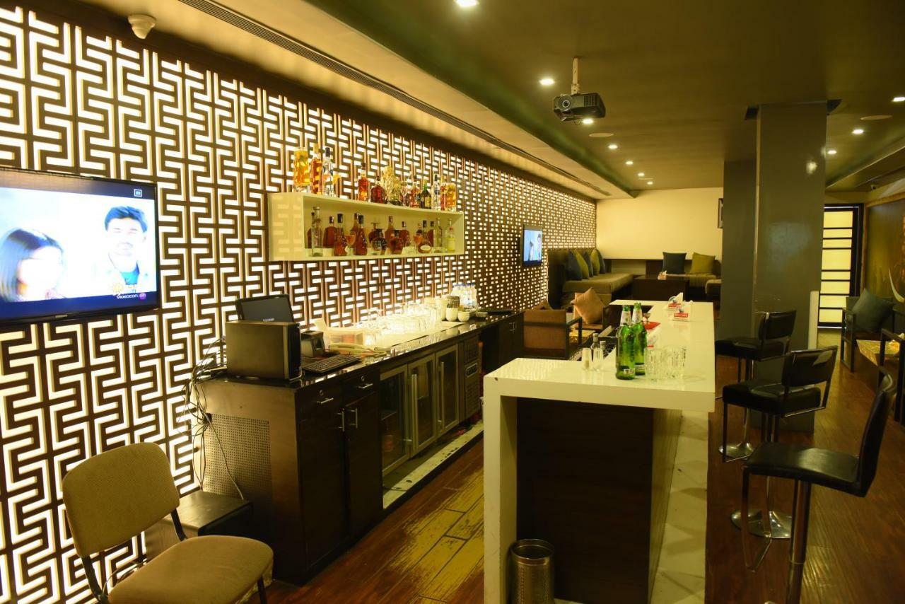 Chendhoor Residency Hotel Tiruchirappalli ภายนอก รูปภาพ