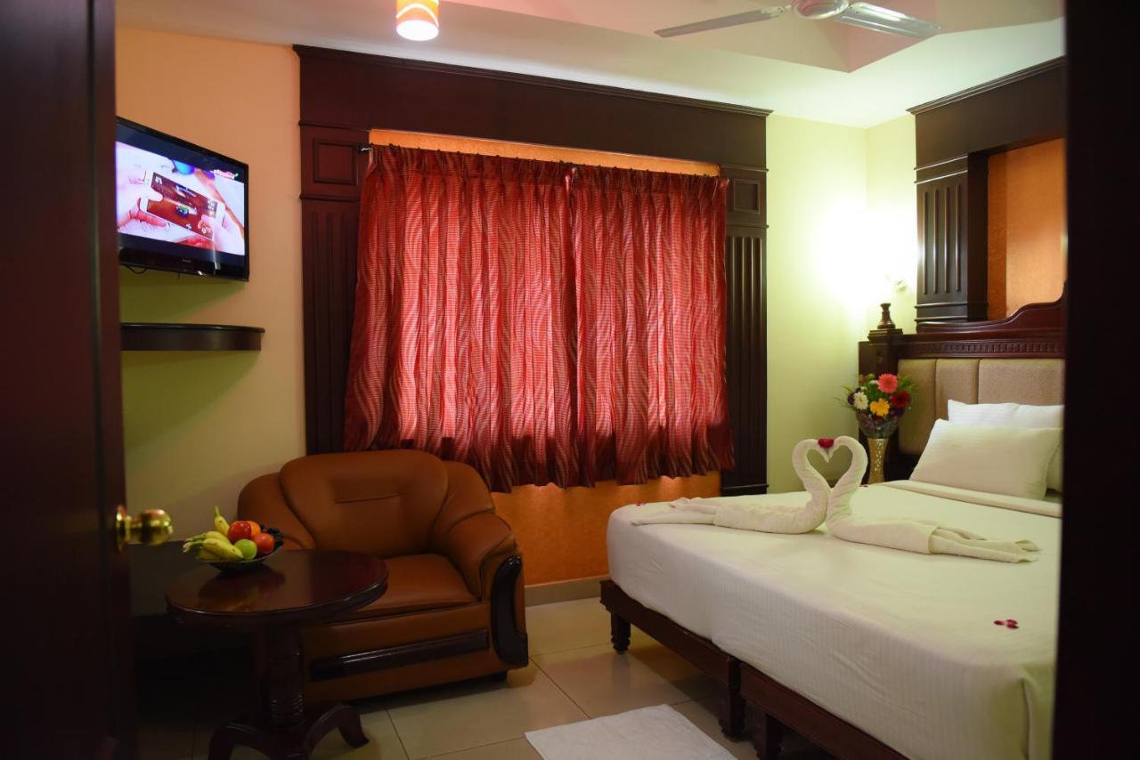 Chendhoor Residency Hotel Tiruchirappalli ภายนอก รูปภาพ